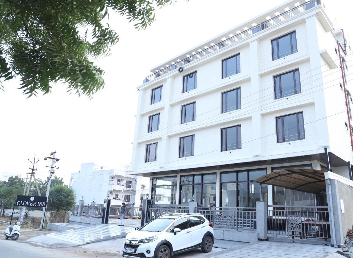 Clover Inn Udaipur Ngoại thất bức ảnh