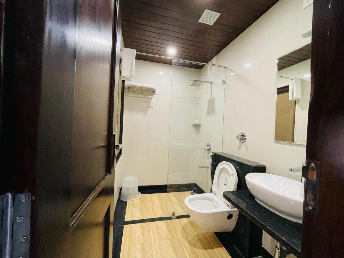 Clover Inn Udaipur Ngoại thất bức ảnh