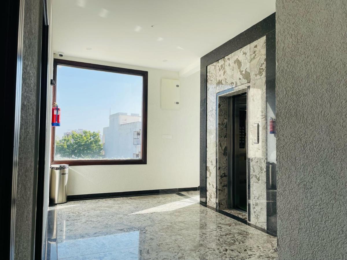 Clover Inn Udaipur Ngoại thất bức ảnh